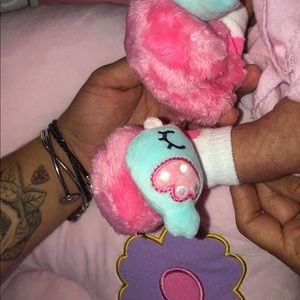 Meet your Posher, Joyce